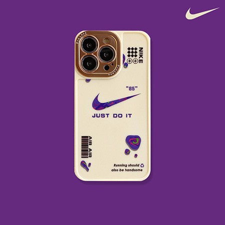 iphone15プロ カバー nike 