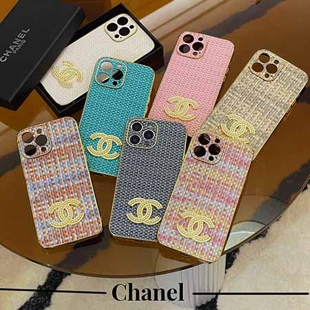 白 chanel シャネル アイフォーン 15プロ max カバー 