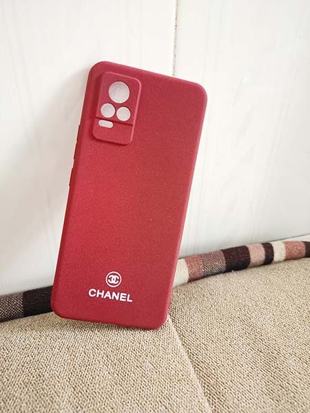 chanel シャネル スマホケース iphone 15プロ 