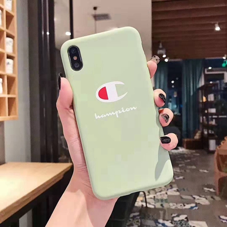 チャンピオン champion  カバー iphone 14plus 