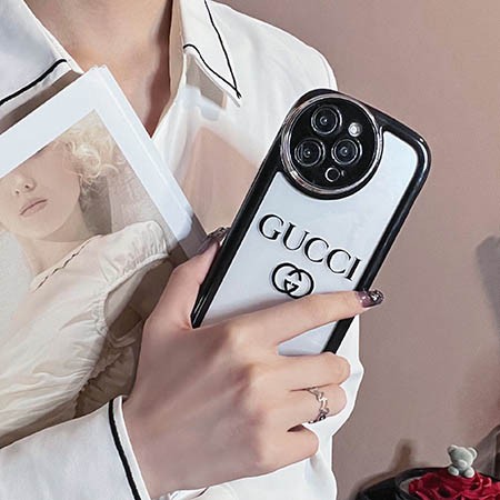 アイフォーン 15 ultra グッチ gucci スマホケース 