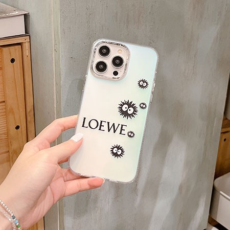 アイフォーン 15plus loewe カバー 