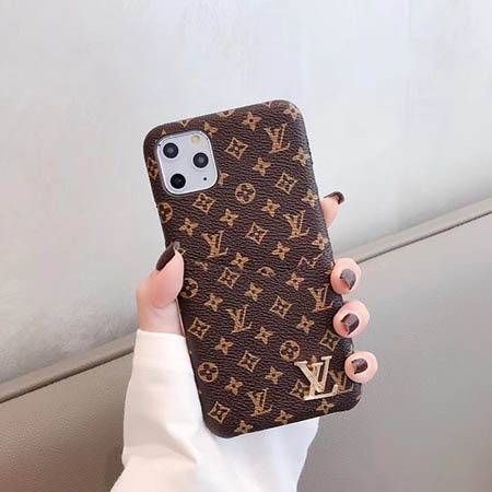 gucci カバー アイホン15pro 