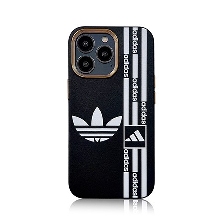 アイフォーン15pro カバー adidas風 