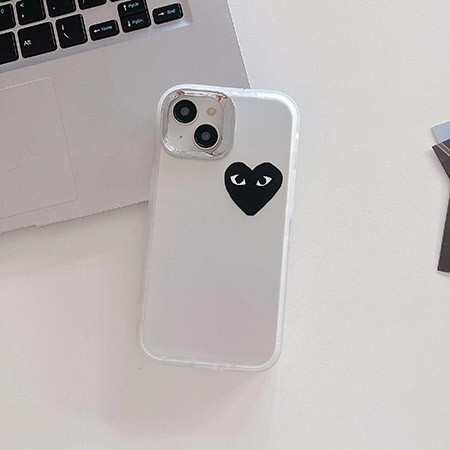 iphone15plus comme des garçons コムデギャルソン カバー 