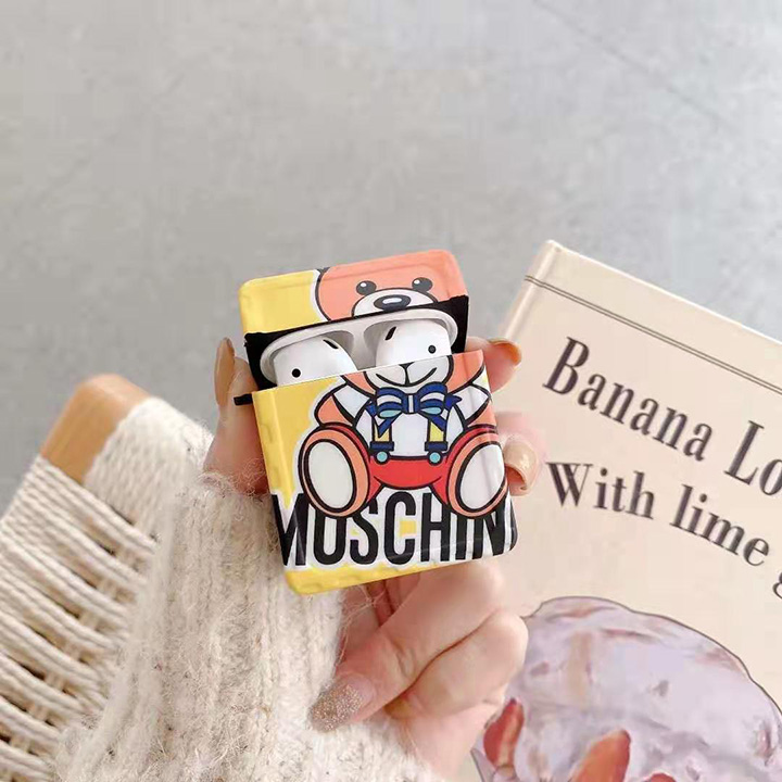 イヤホン モスキーノ moschino カバー 