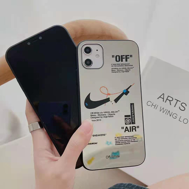 nike スマホケース アイフォーン11 