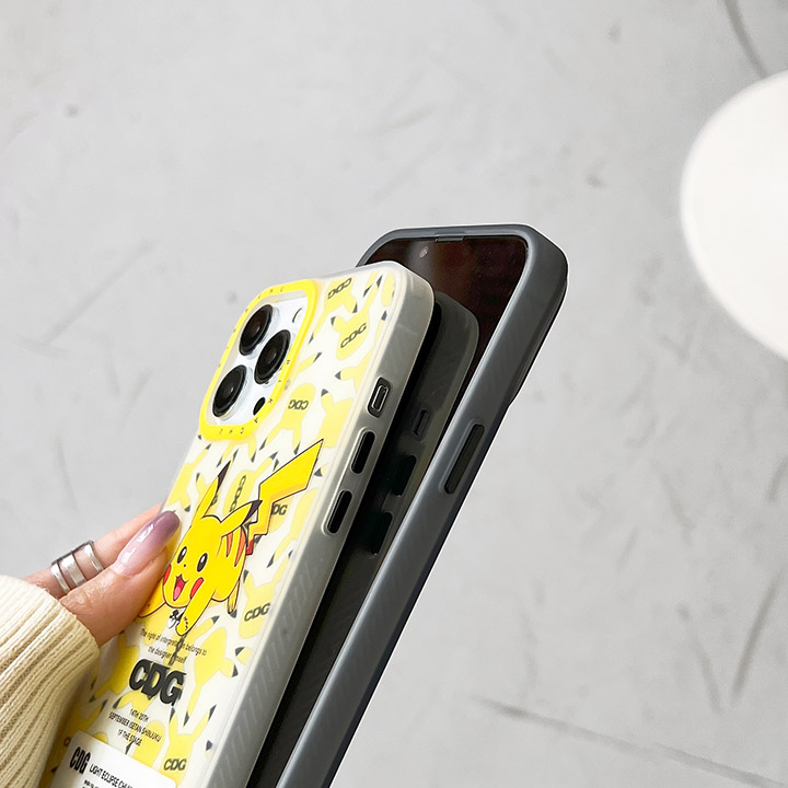 comme des garçons iphone 14プラス 