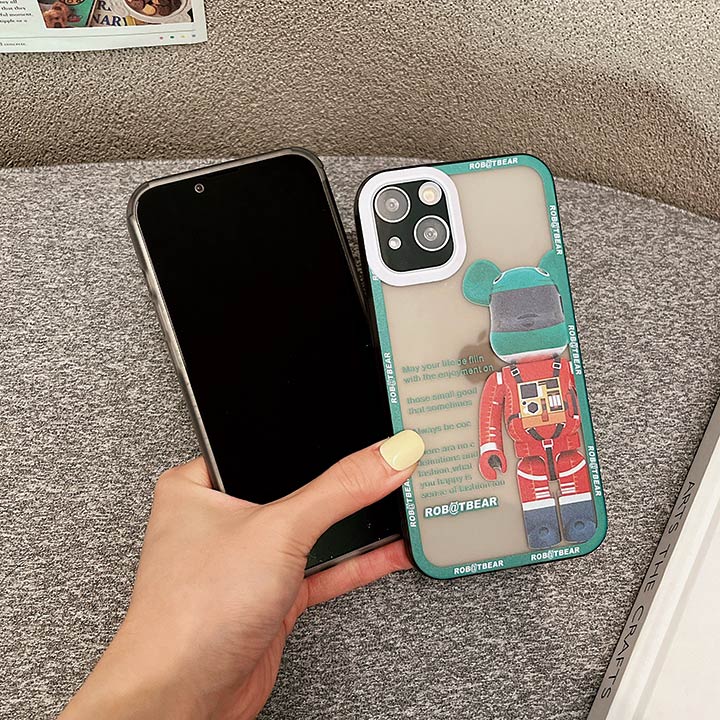 iphone11 ベアブリック bearbrick ケース 