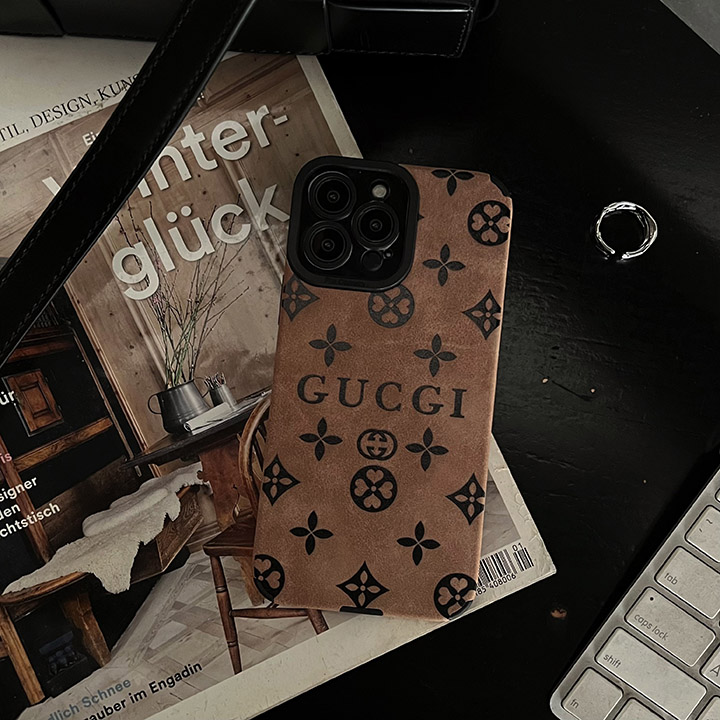 gucci グッチ アイフォーン 15pro 