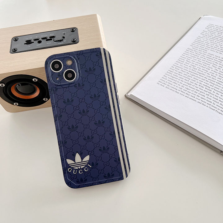 アディダス adidas アイフォン15 ultra スマホケース 