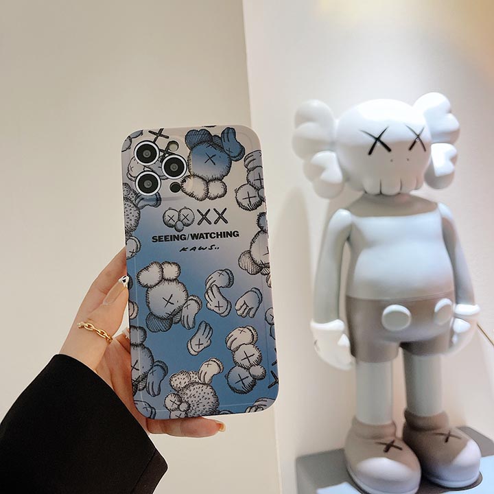 カウズ kaws iphone11プロmax 