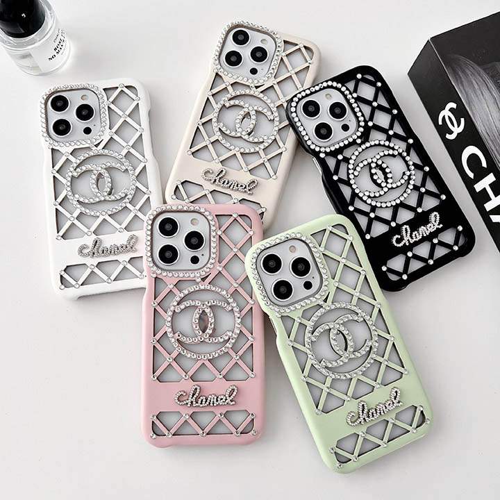 iphone 15 ultra カバー chanel 