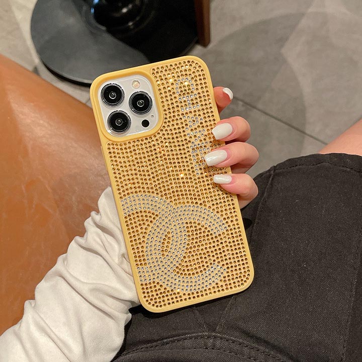 ブランド カバー iphone 15plus シャネル chanel 