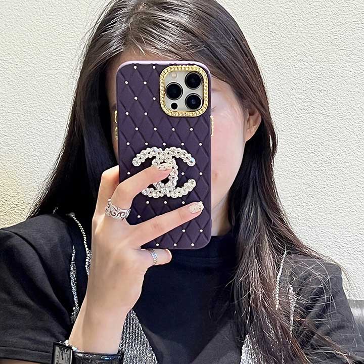 chanel シャネル 携帯ケース iphone15plus 