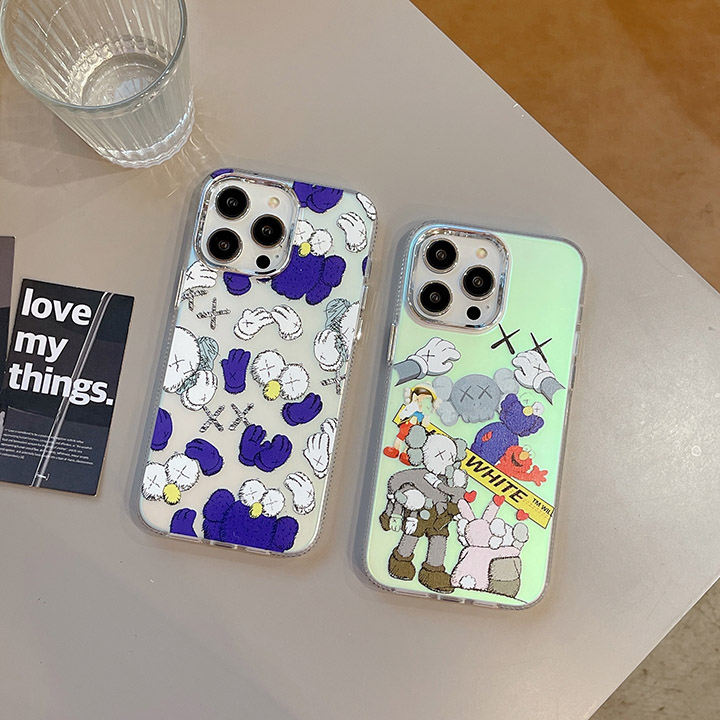 カウズ kaws スマホケース アイフォン15プラス 