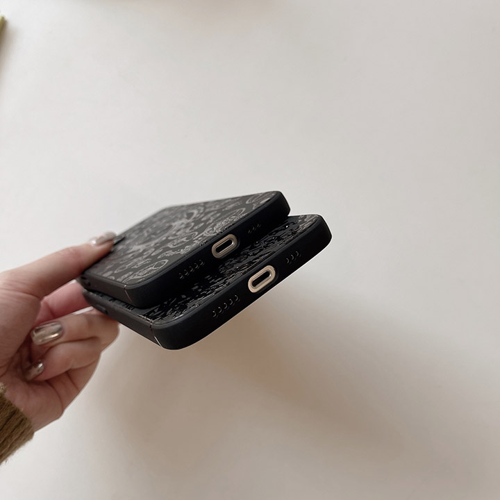 ブランド アイフォーン15プラス 携帯ケース 